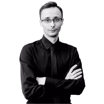 opti_finance_zespol__Pawel_Kruszynski
